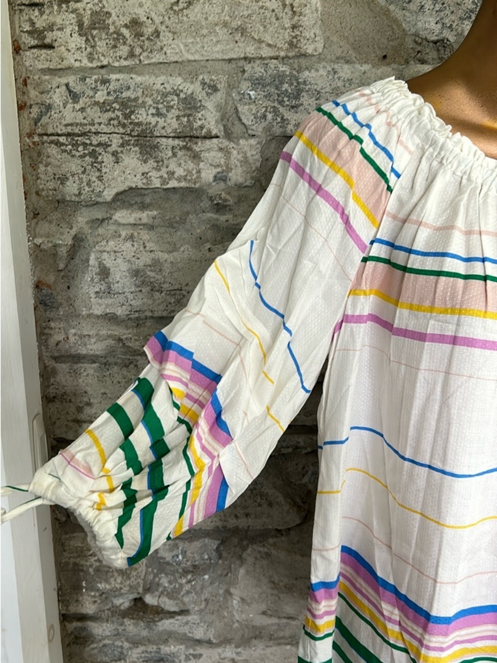 On/off shoulder blouse - Picture 4 of 9